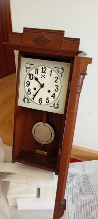 Relógio parede antigo madeira