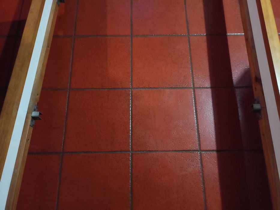 Cama de solteiro com defeitos (190cm x 90cm)