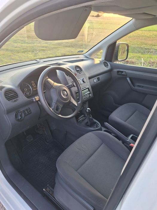 Volkswagen Caddy 1.6 tdi.