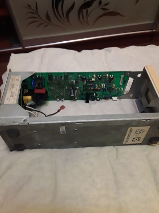 Продам бесперебойник, трансформатор и корпус, плату.