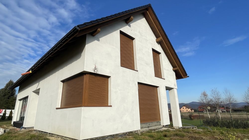 Rolety zewnętrzne podtynkowe natynkowe ocieplane antywlamaniowe