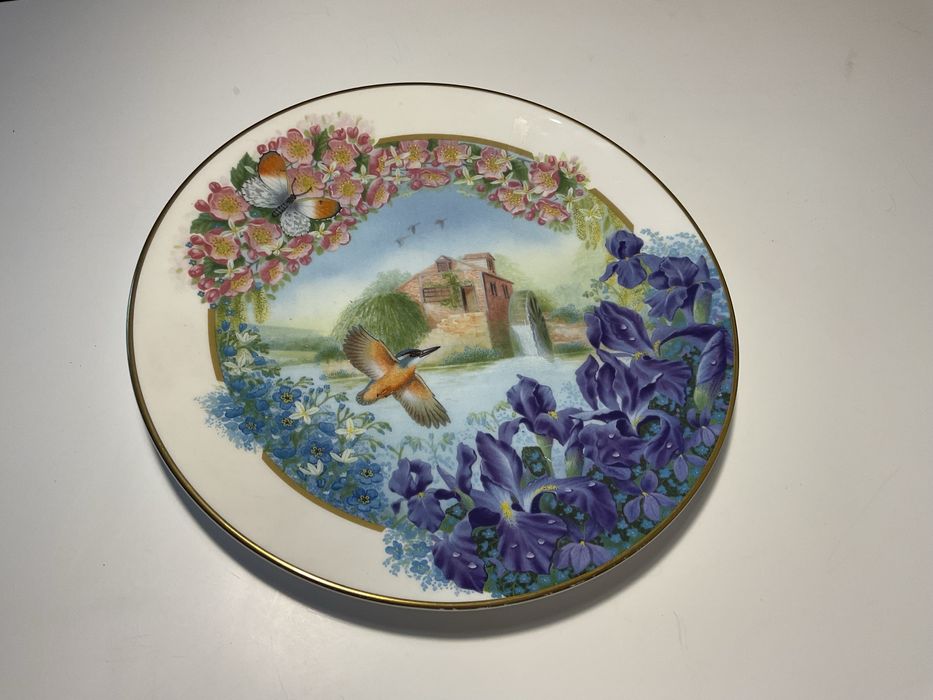 Prato decorativo Royal Doulton “Seasons -Spring” - Colecionador