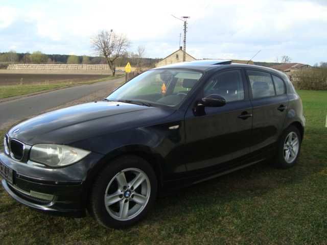 BMW 1 lift 2007r.5 drzwi,6 biegowa z Niemiec.Zadbana.Okazja