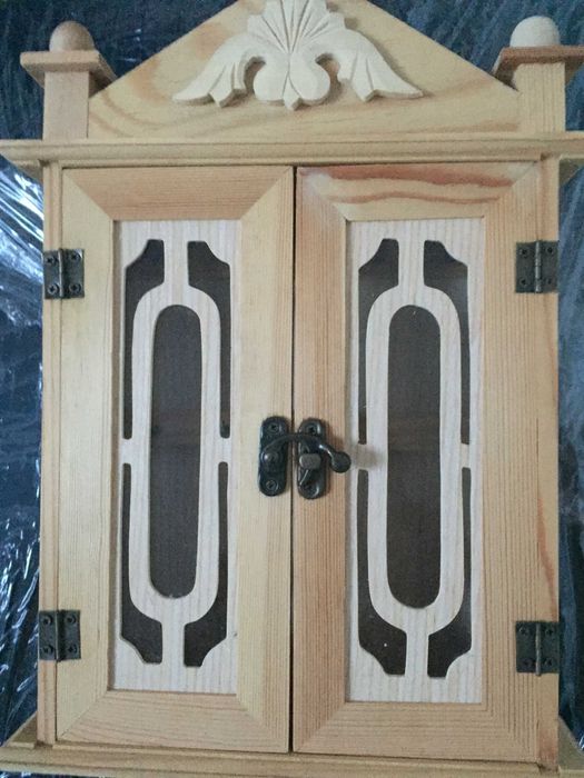 Chaveiro em madeira estilo rústico que dá para pintar -Novo