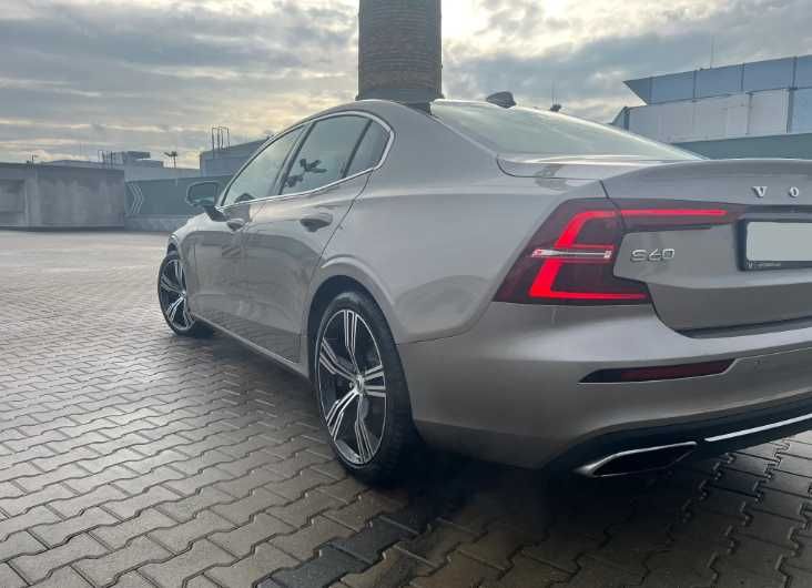 Volvo S60 2019 T6