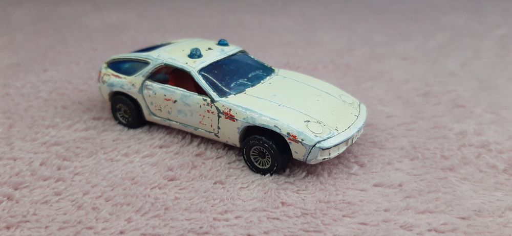 Продам колекційні  Porsche Siku Majorette Corgi Matchbox Lesney Лот 8