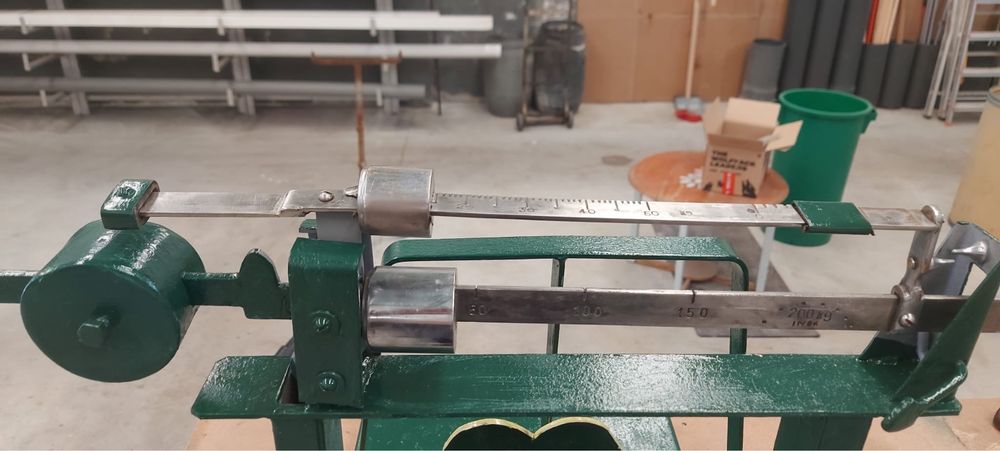 Balanca Antiga Restaurada