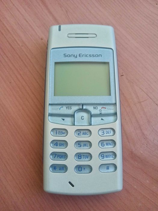 Sony Ericsson T100