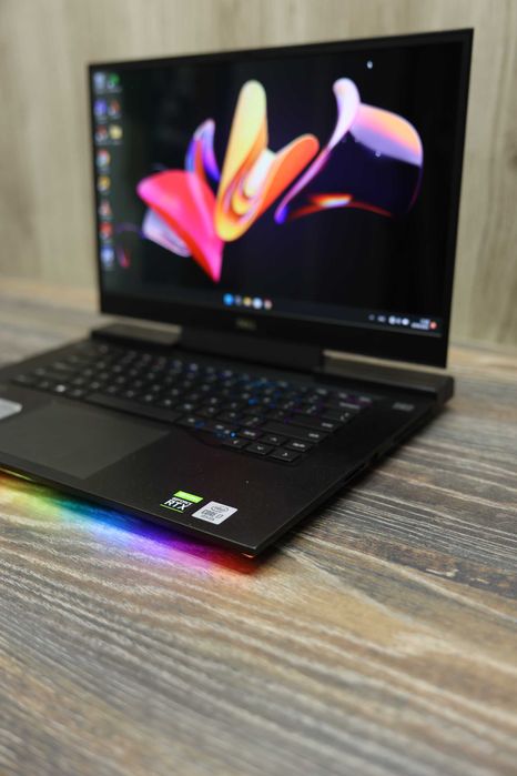 Ігровий ноутбук Dell G7 4K OLED|i7-10750H|16GB|1TB|RTX 2070 Max-Q 8GB