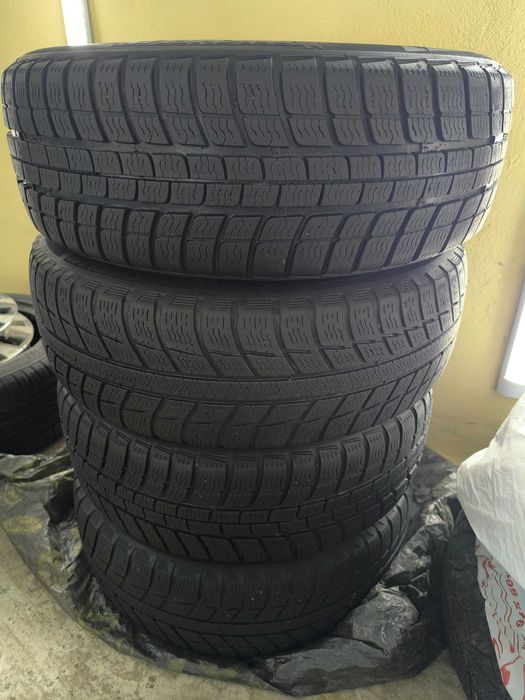 Резина 185/60/R15 Michelin Зимня,Iдеал.Протектор 7мм,як новi.Пересилка