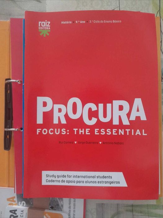 Dossier do professor de História 9⁰ ano Procura ‐ Novo