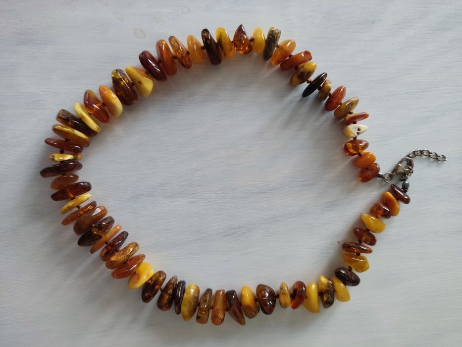 Nowy naszyjnik z bursztynu bałtyckiego
