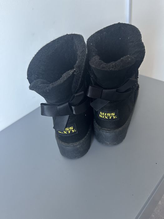 Угги Miss Sixty чорного кольру з блискітками