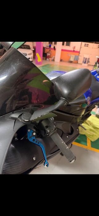 Yamaha R1 2014 edição race blue