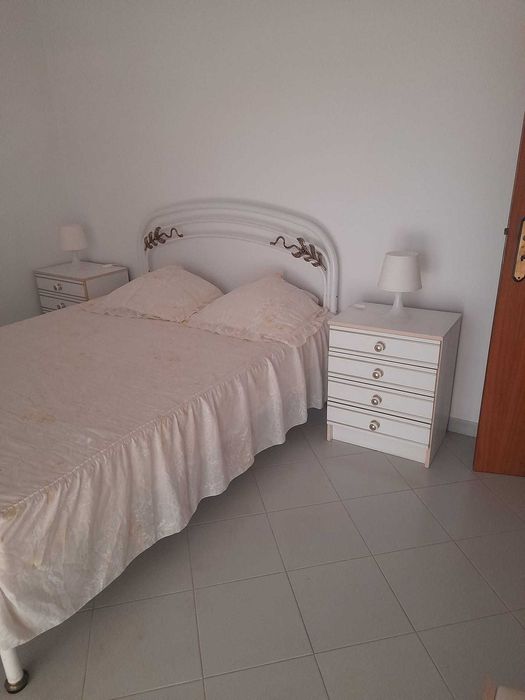 Quartos para Arrendar a Estudantes ou Docentes – Quinta do Conde