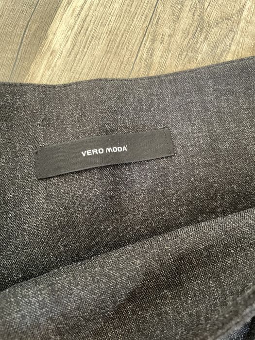 Спідниця VERO MODA розмір М