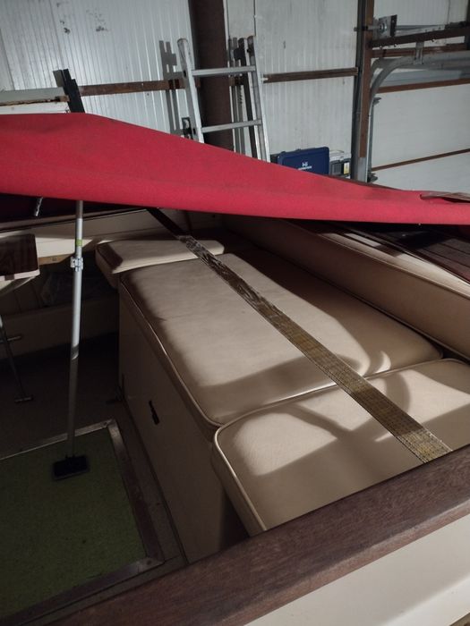 Łódź GLASTRON Aventura