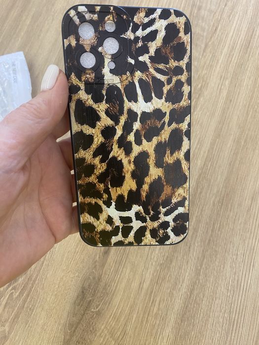 Nowe etui na telefon iphon 11 pro