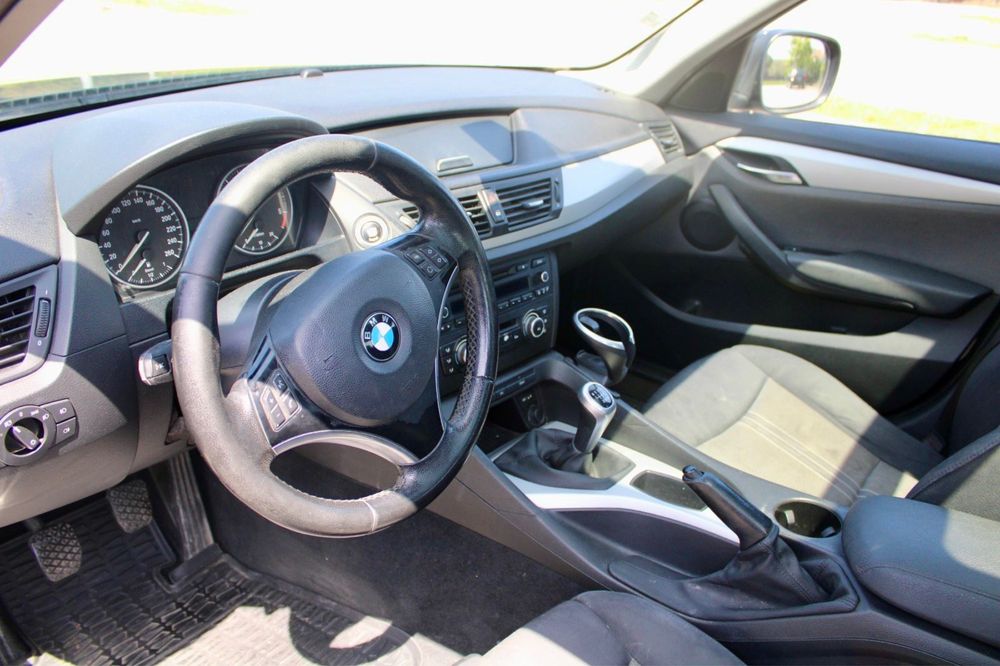 carro Bmw x1 2010