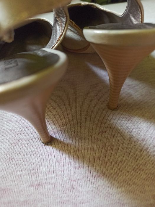 Buty szpilki Lasocki