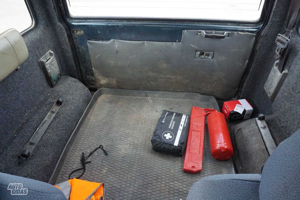 Підготовлений DAIHATSU Rocky (Даіхатсу Рокі) 2.8 турбодизель