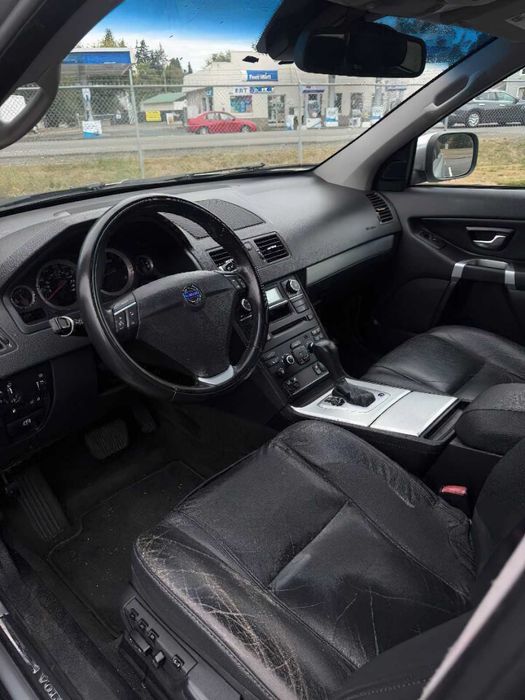 Volvo XC90 3.2      2014