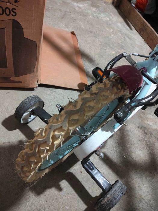 Bicicleta criança 3anos rosa usada