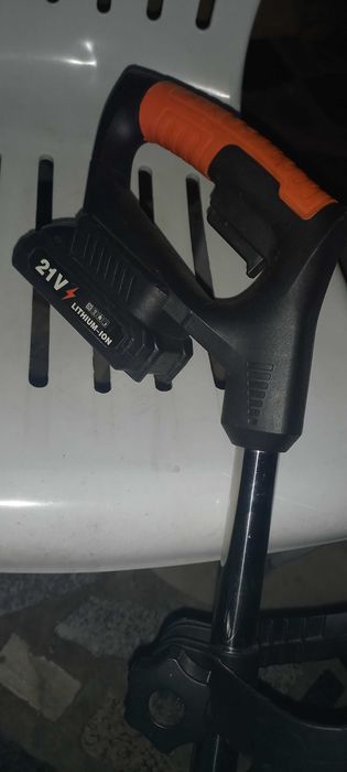 Bateria para roçadora como nova