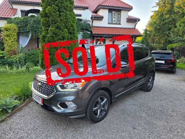 Ford Kuga Vilniale skóra ledy panorama 4x4 automat full bezwypadek