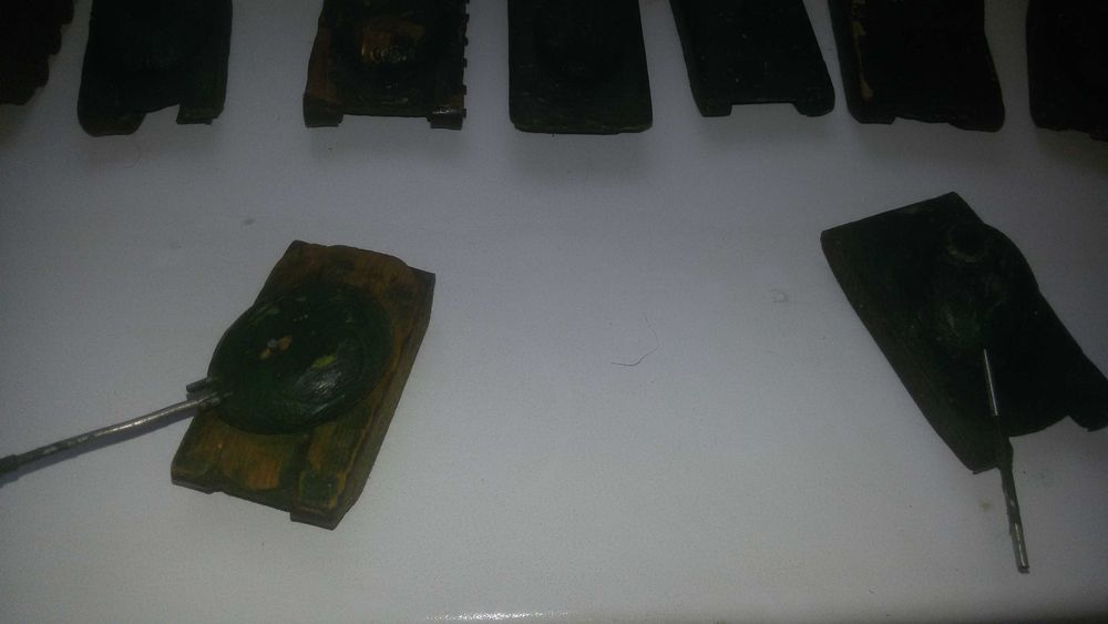 Игрушки СССР танки,машинки,гараж одним лотом