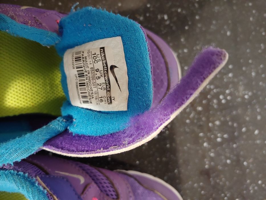 Кросівки   nike для хлопчика та дівчинки