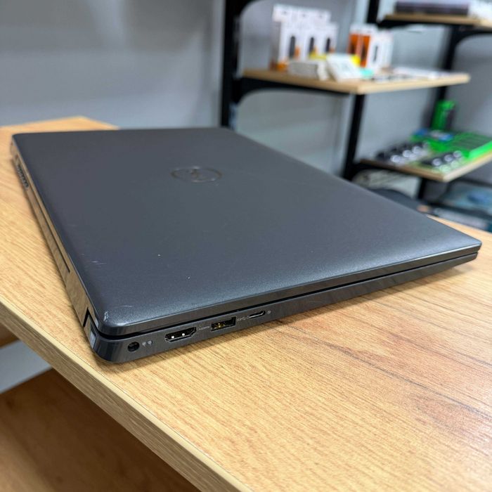 Ноутбук Dell Latitude 3520 - 15.6" FullHD/ Intel Core i5 1135G7 8 потоків/ Intel Iris Xe/ 8 GB/ 128 GB NVME SSD/ NO Webcam and Microfon