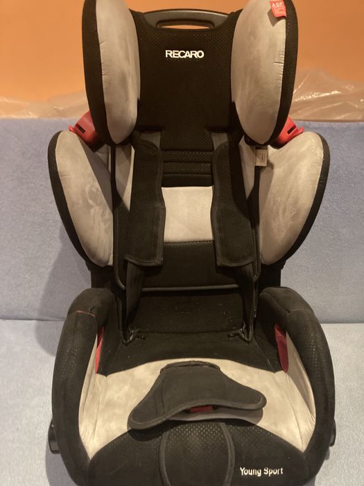 Fotelik samochodowy Recaro Young Sport 9-18kg
