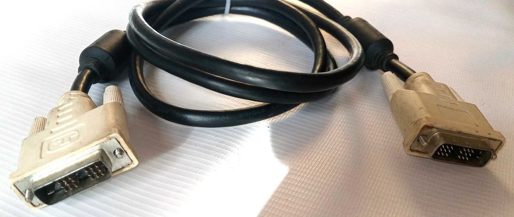 Przewód DVI-D -DVI- single link APPLE / Radeon / Power G3