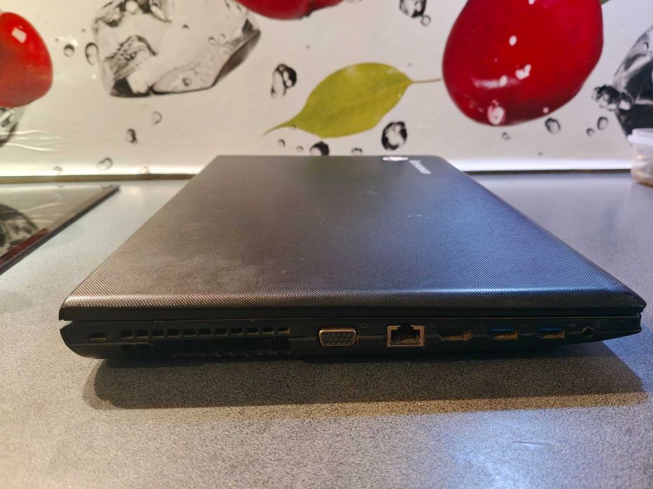 Lenovo G510 i5-4200M / 12GB RAM/ SSD 128GB + HDD 512GB / Radeon 8750M