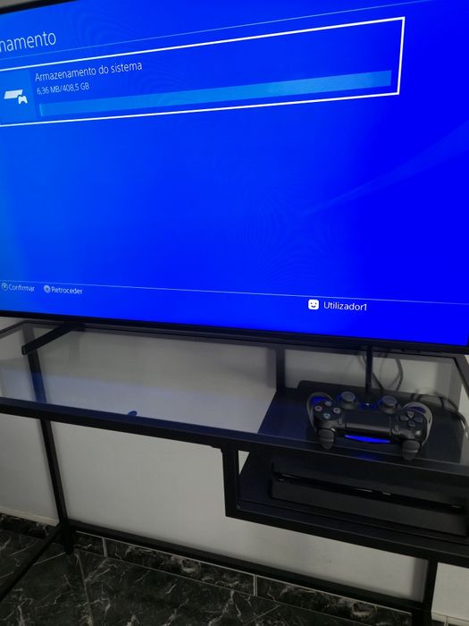 PS4 Slim 500GB + 1 comando excelente estado