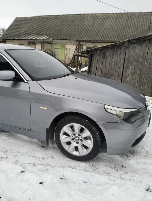 Bmw e60 2004 року
