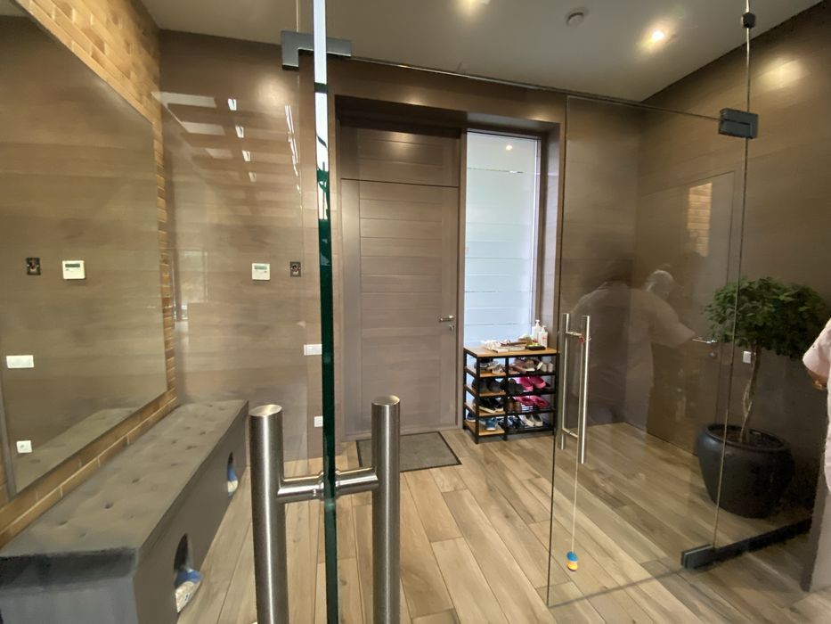 Продаю стильный 300м2 дом в центре