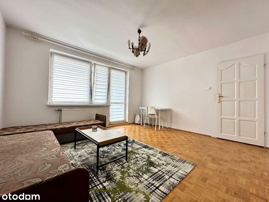43 m2, 2 pokoje, duży balkon