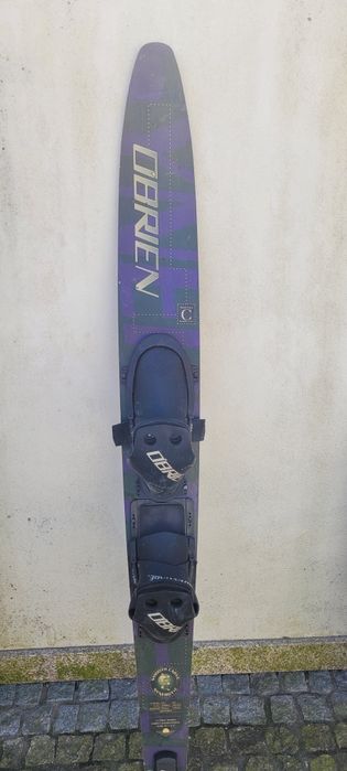 Prancha wakeboard e ski  aquático