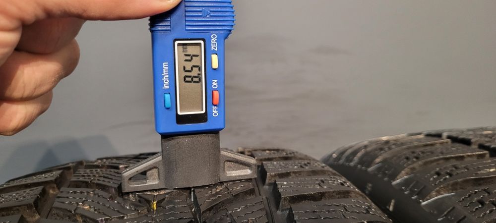 Шини 225/45 R17 DUNLOP Winter Sport резина Зима колеса гума з Німеччини