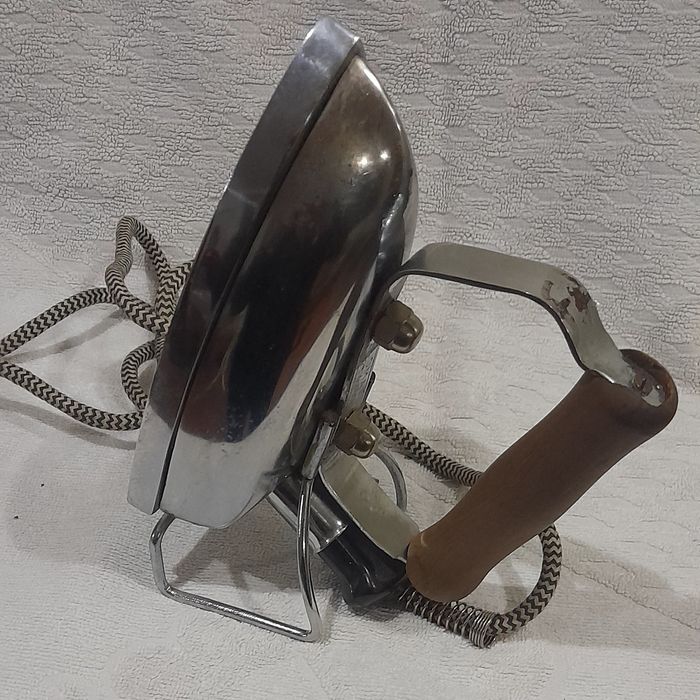 Ferro elétrico  " Vintage"