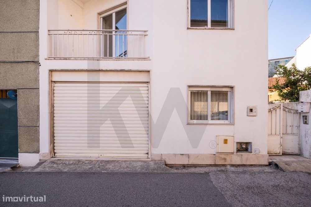 Moradia T3 a 2 km de Coimbra – Excelente Espaço Exterior