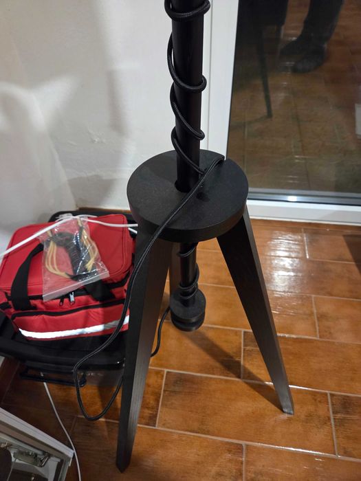 Candeeiro de pé Ikea sala ou quarto