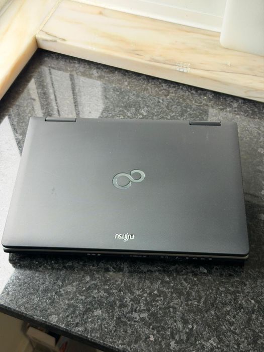 Fujitsu LifeBook S752