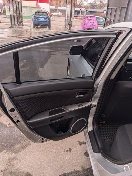 Mazda 3 (2007) 1.6 бензин