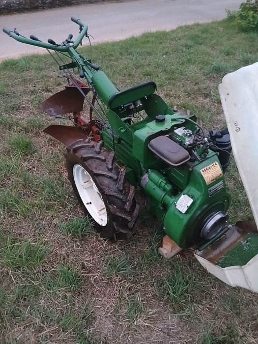 Vendo motoculivador 18cv motor Lombardini