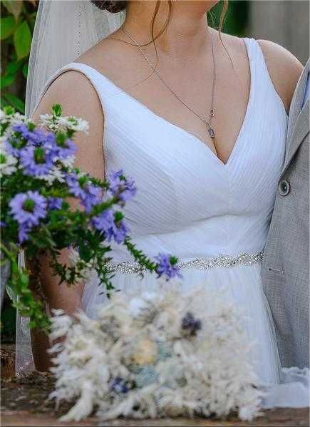 Suknia ślubna plisowana r. 40