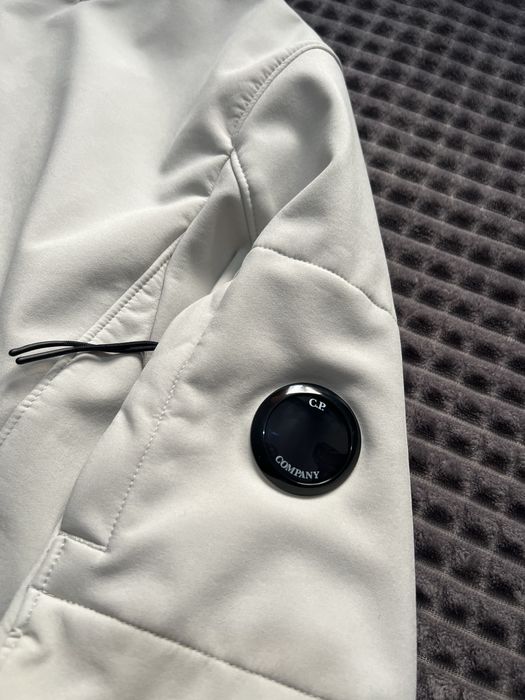 C.P. COMPANY (L) Shell-R Soft Shell Arm Lens Jacket мужская ветровка