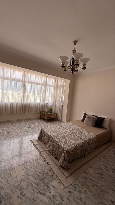 Quarto para casal em Laranjeiro